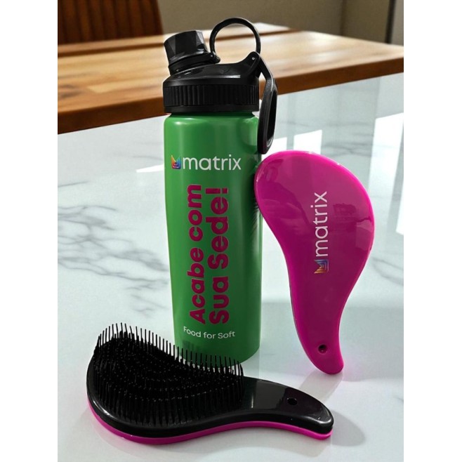 Kit Garrafa e Escova de Cabelo Matrix Personalziada