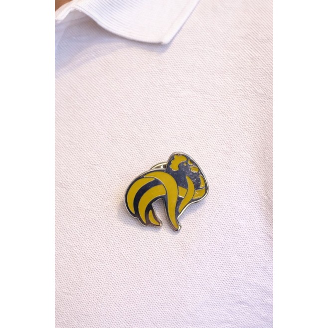 Pin em Fundição com Banho Prata Club Med Personalizado
