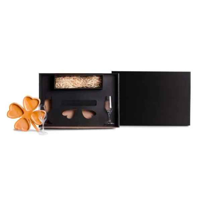 Kit Petisco e Champagne - 3 Pçs Personalizado