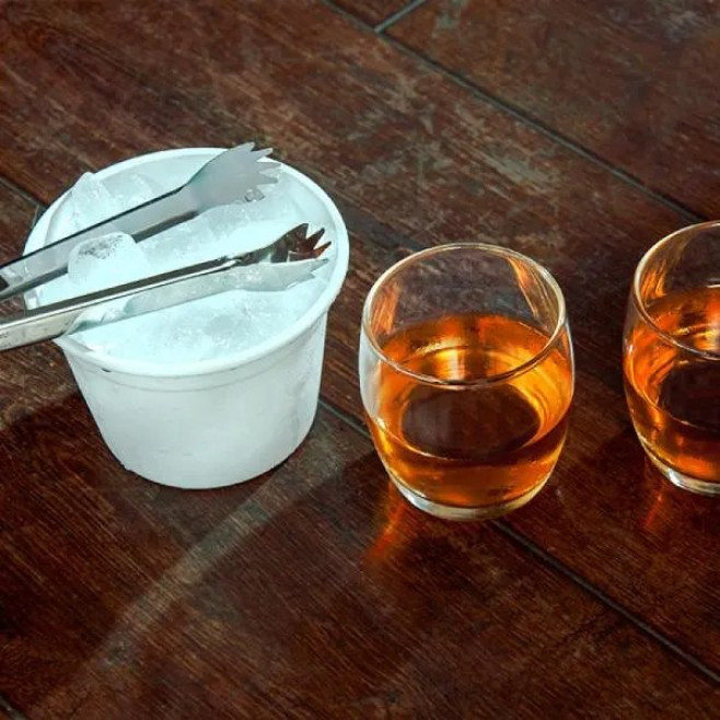 Kit Whisky com Balde 4 Pçs Personalizado 